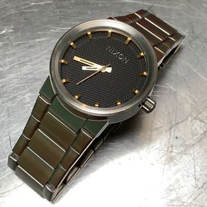 Nixon Cannon 40mm Stainless Steel
